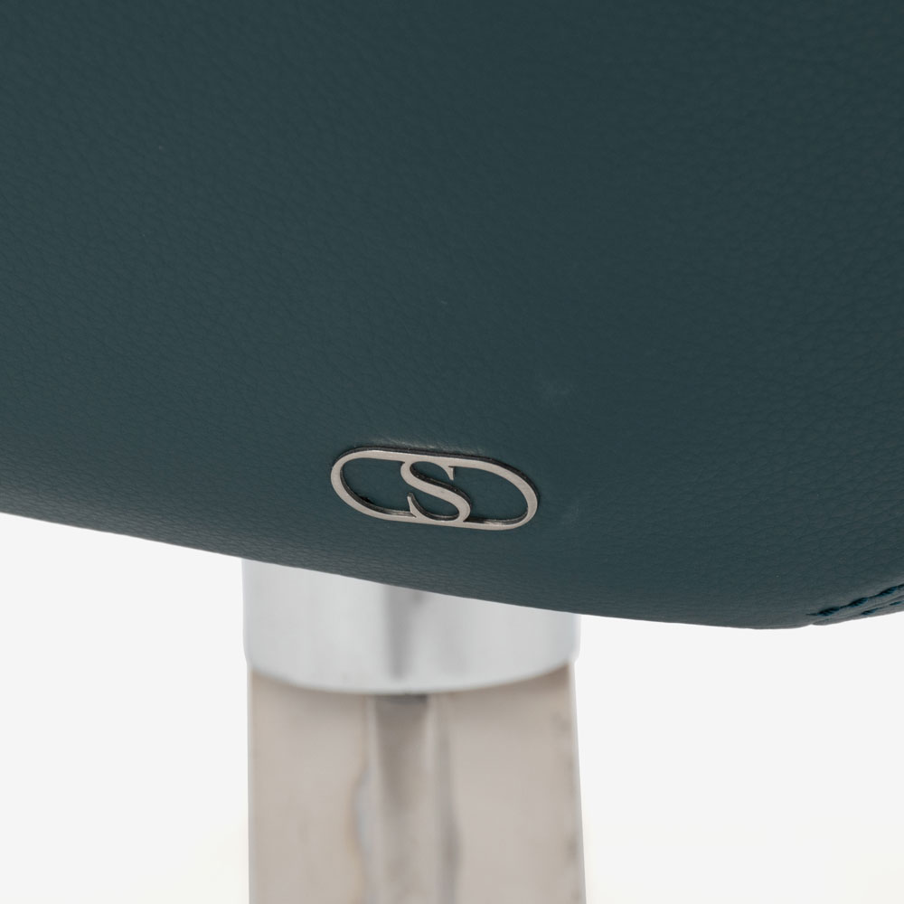 de Sede（デセデ）アームチェア「DS-144/01」革ブルーグリーン色