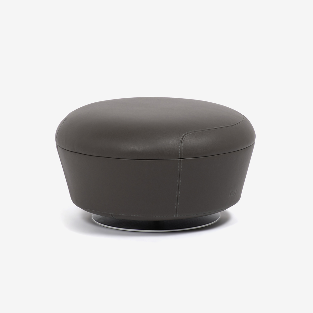 PoltronaFrau（ポルトローナ・フラウ）オットマン「アサヤ」革 セピア色