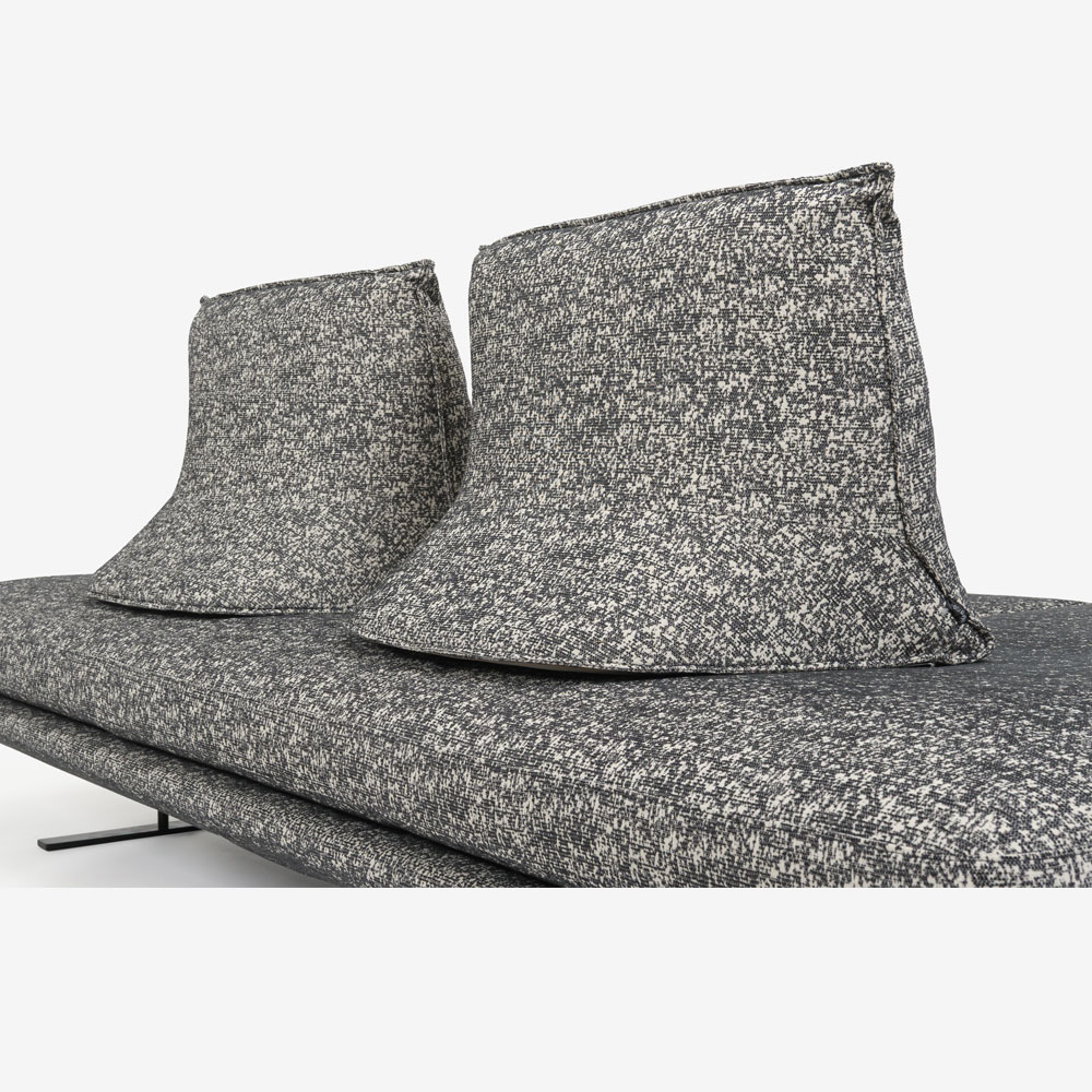 ligne roset（リーン・ロゼ）ソファ「ロゼプラド」3人掛け（3P）ハイタイプ 背クッション2個付き 幅240cm 布＃RJ-627【受注生産品】【LIGNE ROSET FAIR 6月28日(日)まで15%OFF】