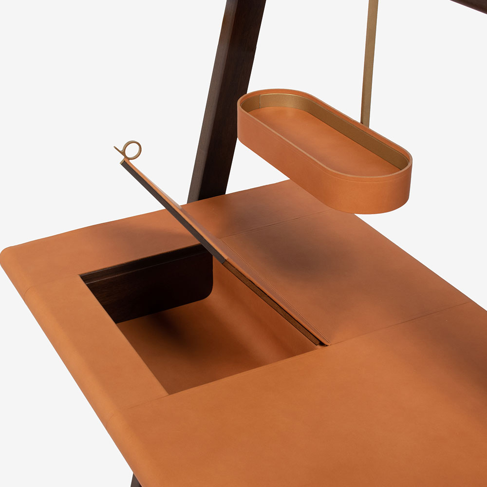 PoltronaFrau（ポルトローナ・フラウ）ドレッシングテーブル「レン」