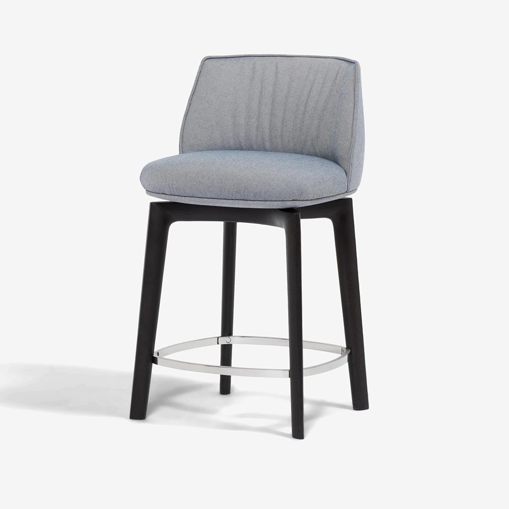 PoltronaFrau（ポルトローナ・フラウ）カウンターチェア「アーチボルド スツール」布グレー色 #Kvadrat Field 2 col.723